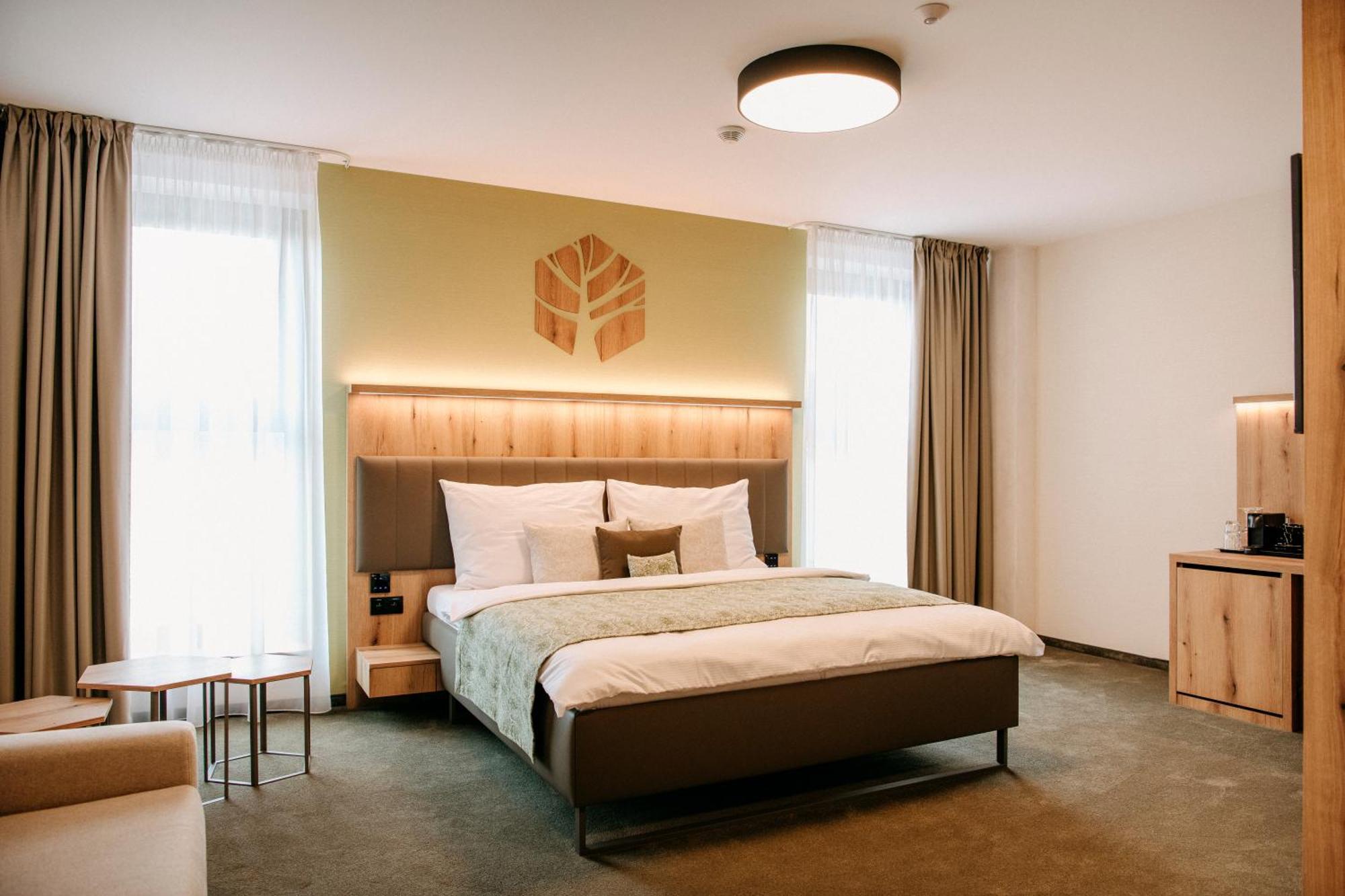 Rm Hotel Wellness & Congress Prievidza Exterior foto